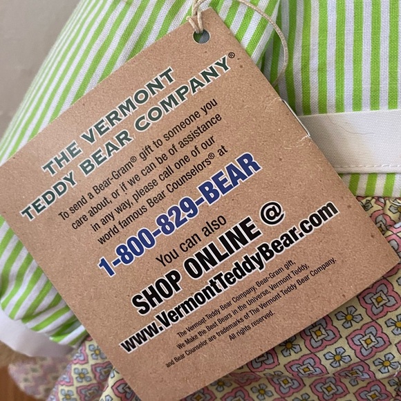 Vermont Teddy Bear Company Grandma Jointed Plush Complete Outfit NEW - Picture 5 of 10